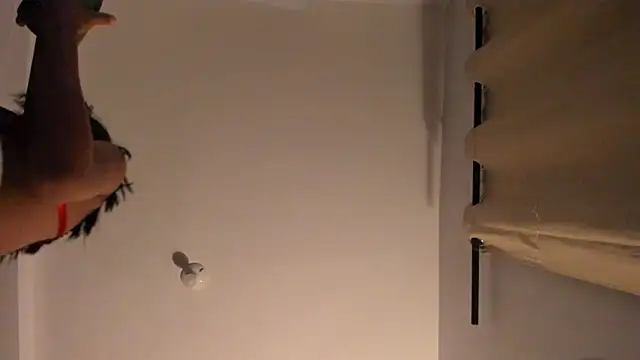 Samantha luv  online show from 04/11/26, 07:45