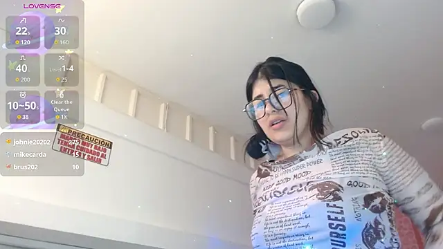 Nina harpper  online show from 03/14/26, 01:12