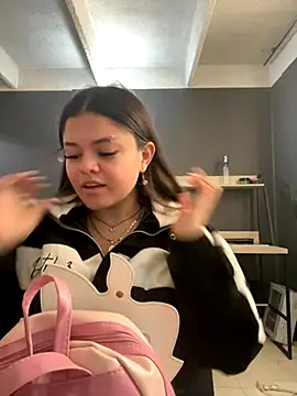 Camila Duarte2 online show from 12/05/25, 02:03