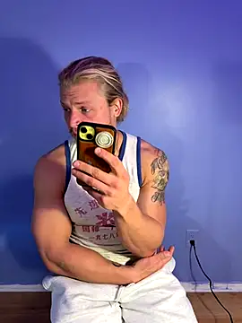 Nomadic Lover online show from 12/03/25, 05:33