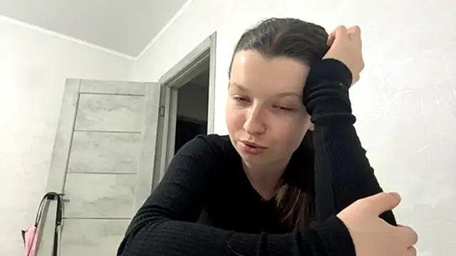 EllieBerrie online show from 12/05/25, 08:16