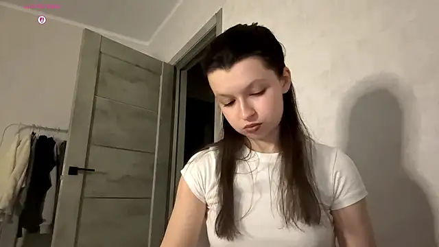 EllieBerrie online show from 02/24/26, 02:48