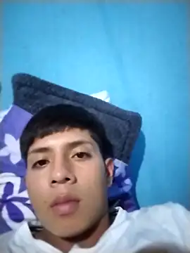 Snapshot of Manuelp0203 chatting on 01/14/26, 03:12 Manuelp0203 online show from 01/14/26, 03:12