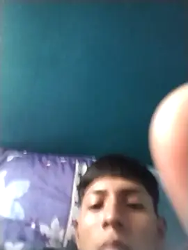 Snapshot of Manuelp0203 chatting on 03/09/26, 01:15 Manuelp0203 online show from 03/09/26, 01:15