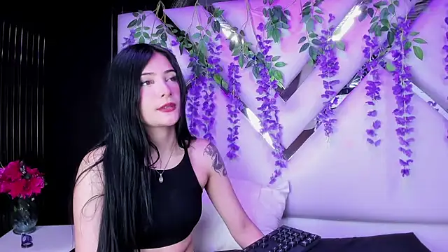 liinzy rouse69 online show from 03/26/26, 06:57