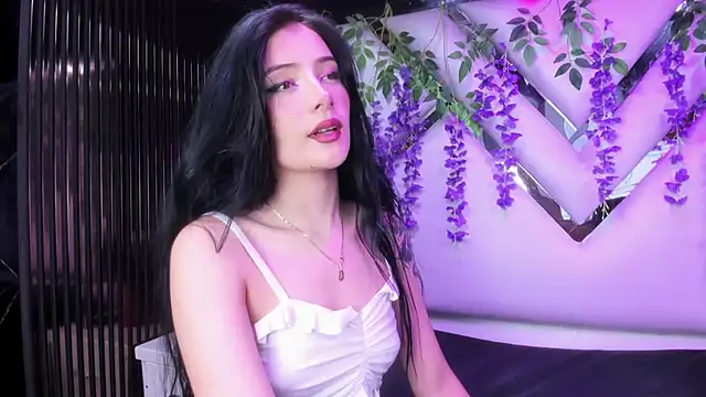 liinzy rouse69 online show from 04/21/26, 05:58