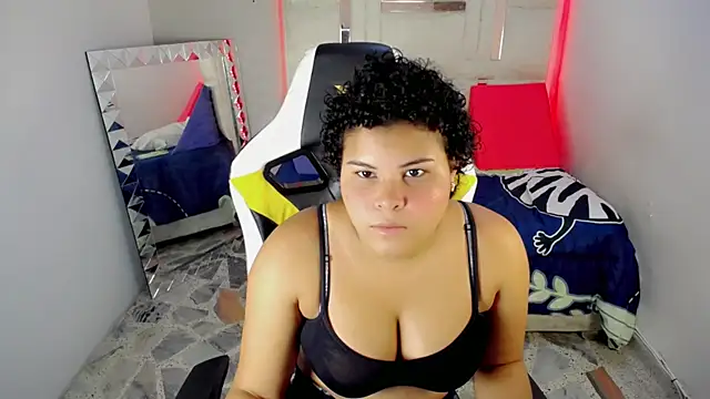 Snapshot of Baileyy_ chatting on 12/04/25, 05:21 Baileyy online show from 12/04/25, 05:21