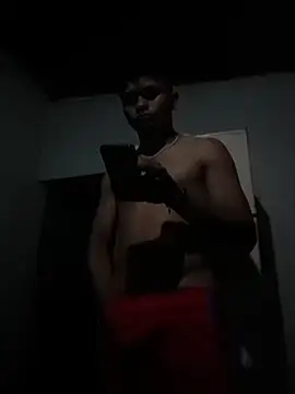 youngboypiss online show from 12/20/25, 07:26