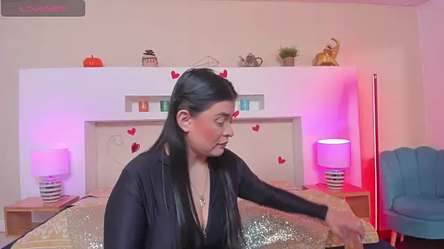 AnikaRomanoff  online show from 03/18/26, 11:35