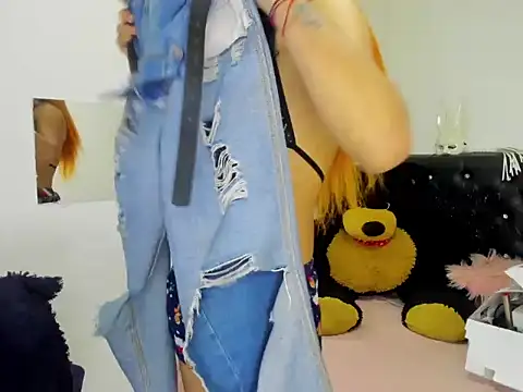 Snapshot of BlakeNoir_ chatting on 05/16/26, 02:49 BlakeNoir online show from 05/16/26, 02:49