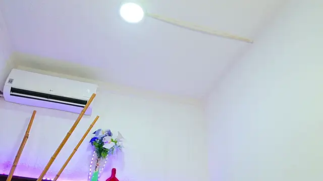 azaria w online show from 01/17/26, 03:33