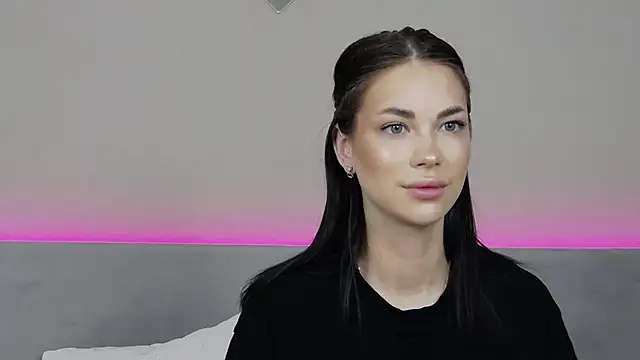 RachaelMils online show from 02/03/26, 03:59