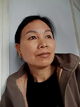 Lili-123k online show from 02/06/26, 02:16