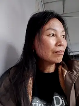 Lili-123k online show from 02/09/26, 03:32