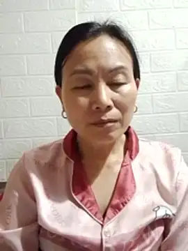 Lili-123k online show from 02/20/26, 06:10