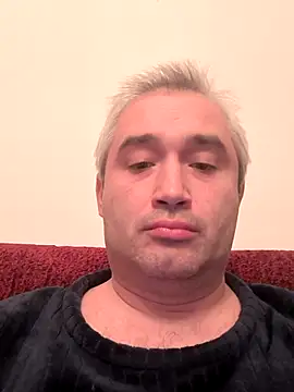 Snapshot of Olomoucak1982 chatting on 12/02/25, 05:08 Olomoucak1982 online show from 12/02/25, 05:08