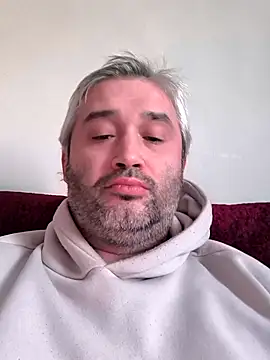 Olomoucak1982 online show from 01/19/26, 02:54