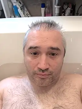 Snapshot of Olomoucak1982 chatting on 04/19/26, 12:26 Olomoucak1982 online show from 04/19/26, 12:26