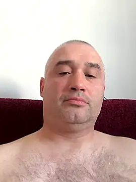 Snapshot of Olomoucak1982 chatting on 04/28/26, 01:49 Olomoucak1982 online show from 04/28/26, 01:49