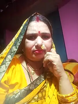 Your-shreya143 online show from 02/24/26, 09:02