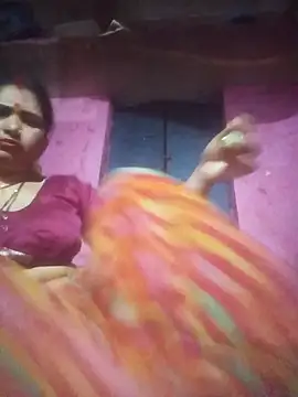 Your-shreya143 online show from 04/10/26, 09:30