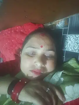 Your-shreya143 online show from 07/15/26, 10:53