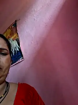 Your-shreya143 online show from 07/20/26, 07:33