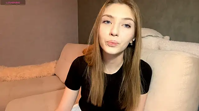 AveryBerkson online show from 12/23/25, 09:51