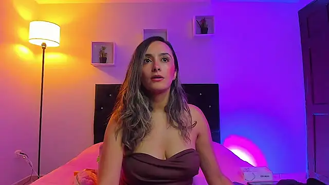 Victoria Rose  online show from 04/01/26, 03:51