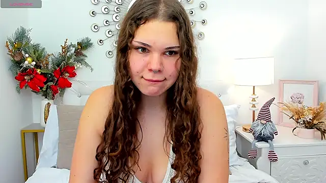 MartaRey online show from 12/21/25, 01:18