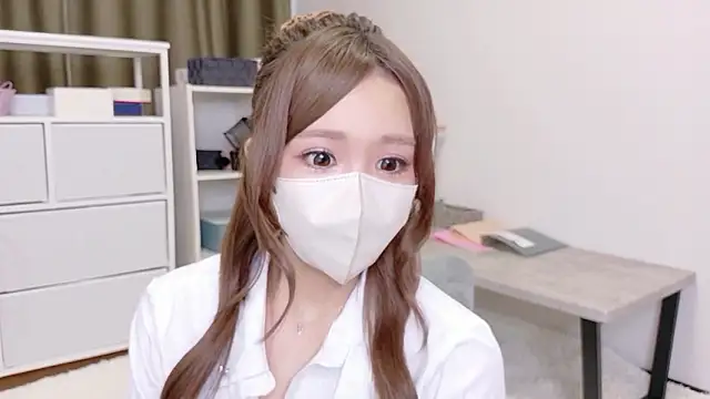 Snapshot of Nagisa_o0 chatting on 07/27/26, 03:24 Nagisa o0 online show from 07/27/26, 03:24
