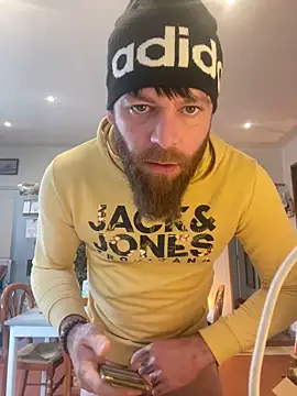 Bigdaad92 online show from 03/24/26, 07:57