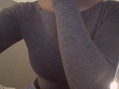 Snapshot of __RITA__ chatting on 12/17/25, 09:10 RITA online show from 12/17/25, 09:10