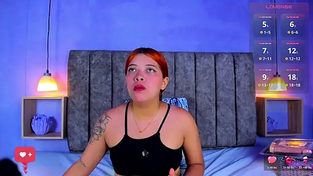 RousseVyxen online show from 01/14/26, 07:30