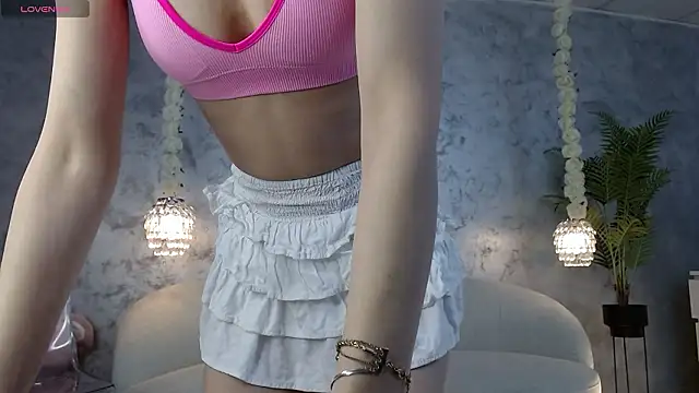 SilviaVanda online show from 03/26/26, 08:09