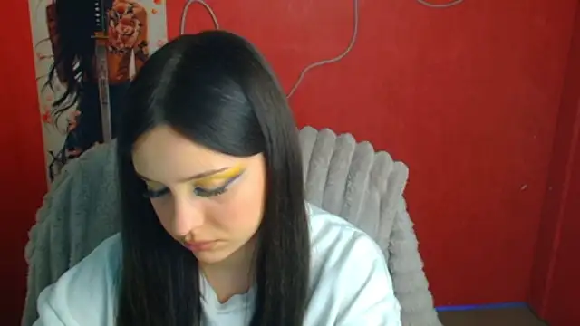 Lilu May online show from 05/04/26, 11:28