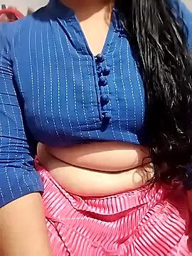 hottyrose69 online show from 03/16/26, 09:46