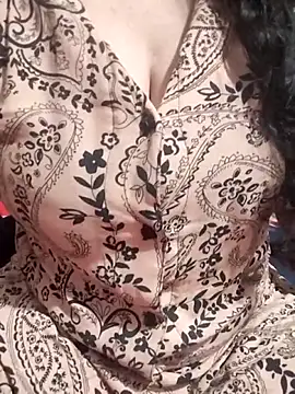 hottyrose69 online show from 03/18/26, 03:59