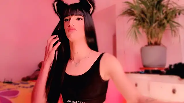 Snapshot of veronicarose_ chatting on 12/02/25, 05:19 veronicarose online show from 12/02/25, 05:19