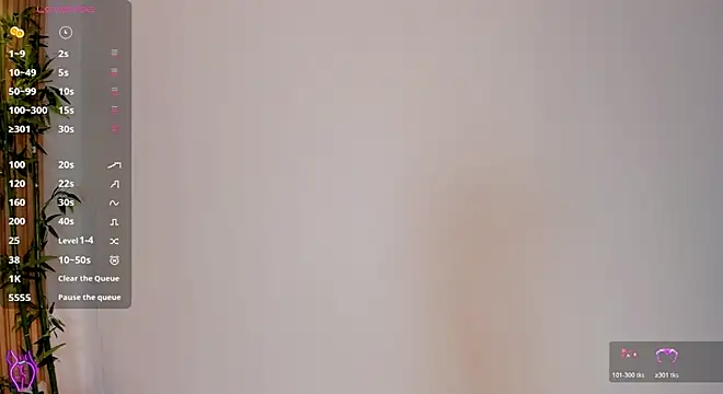 TiffanyHoustton online show from 04/10/26, 12:21