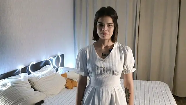 lolyKate online show from 12/05/25, 12:41