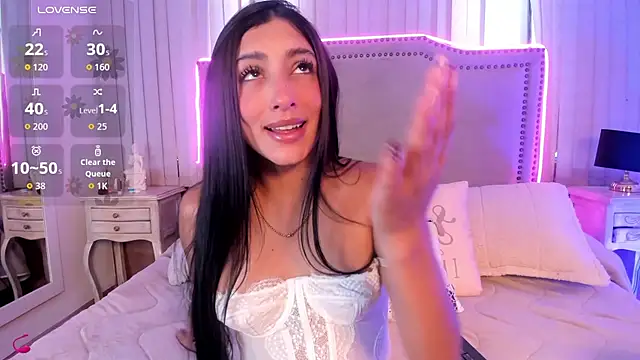 lya  brown online show from 07/06/26, 12:35