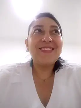 Snapshot of Valeria_montana_ chatting on 06/01/26, 12:18 Valeria montana online show from 06/01/26, 12:18