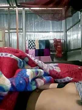 naughtygirl96 online show from 04/12/26, 12:59