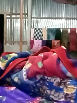 naughtygirl96 online show from 04/15/26, 04:14