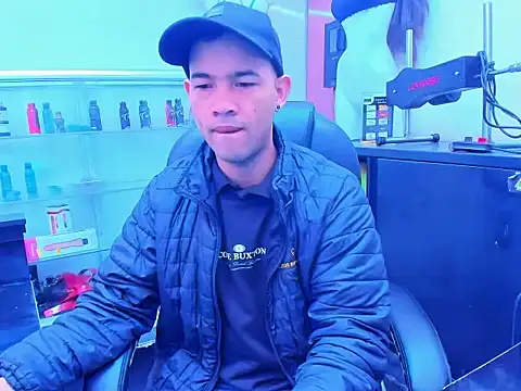 SweeXioji online show from 01/07/26, 12:18