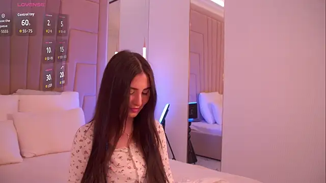 LisaDeviss online show from 03/02/26, 12:45