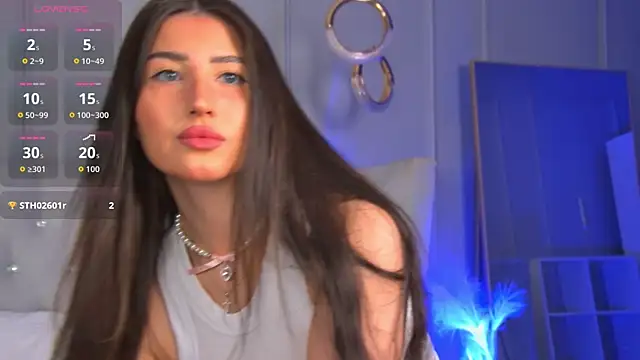 LisaDeviss online show from 04/18/26, 01:04