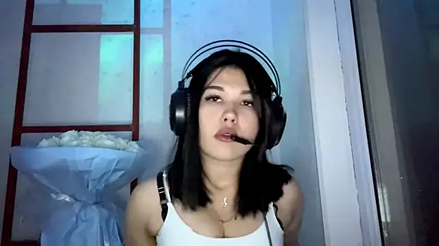 Snapshot of Lolamein chatting on 12/02/25, 08:59 Lolamein online show from 12/02/25, 08:59