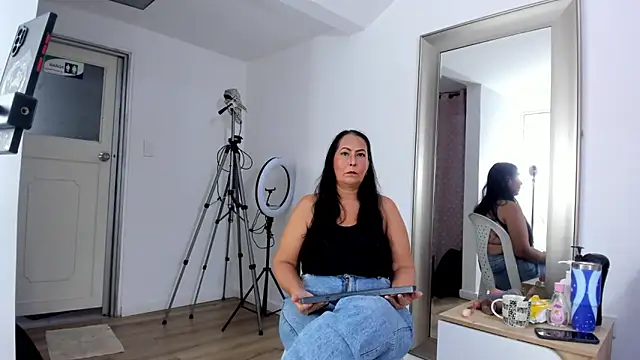 Sara BigAss- online show from 04/07/26, 12:38